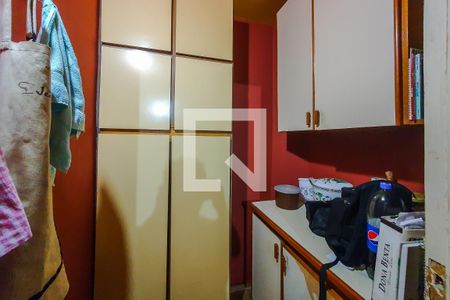 Casa à venda com 220m², 3 quartos e 2 vagasDespensa