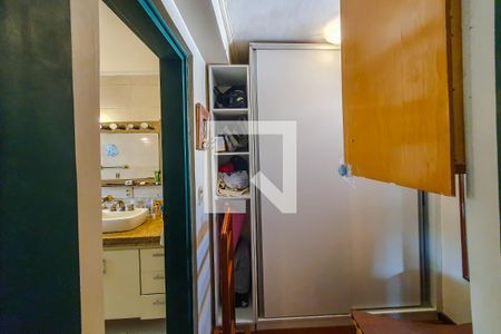 Casa à venda com 220m², 3 quartos e 2 vagasquarto 3 suite closet