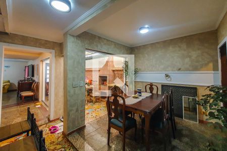 Casa à venda com 220m², 3 quartos e 2 vagascopa