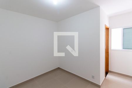 Quarto Suíte 1 de casa para alugar com 2 quartos, 80m² em Jardim Fernandes, São Paulo