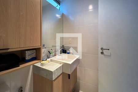 Apartamento à venda com 95m², 3 quartos e 1 vaga Apartamento à venda com 95m², 3 quartos e 1 vagaBanheiro da Suíte