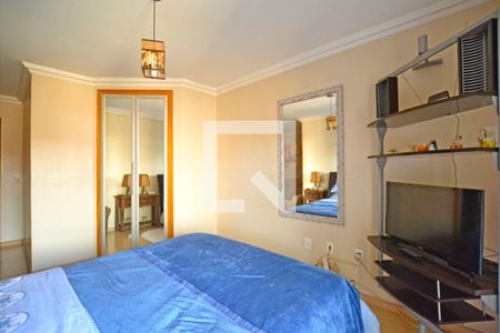 Casa à venda com 267m², 3 quartos e 3 vagasSuíte