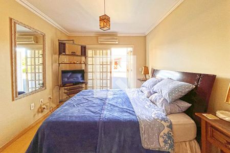 Casa à venda com 267m², 3 quartos e 3 vagasSuíte