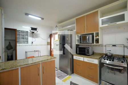 Casa à venda com 267m², 3 quartos e 3 vagasCozinha