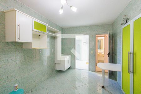 Casa de condomínio à venda com 90m², 3 quartos e 3 vagas Casa de condomínio à venda com 90m², 3 quartos e 3 vagasCozinha