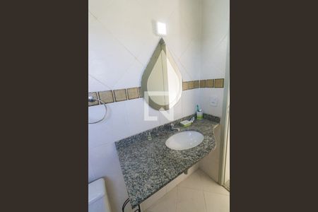 Casa de condomínio à venda com 90m², 3 quartos e 3 vagas Casa de condomínio à venda com 90m², 3 quartos e 3 vagasBanheiro Social