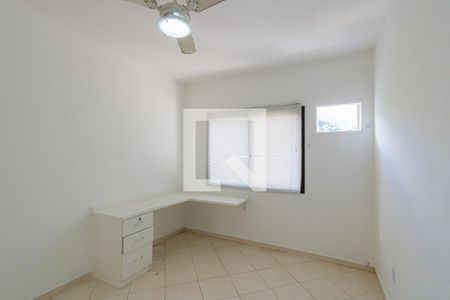 Casa de condomínio à venda com 90m², 3 quartos e 3 vagas Casa de condomínio à venda com 90m², 3 quartos e 3 vagasQuarto 2