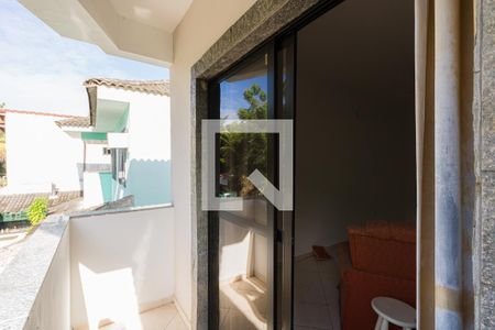 Casa de condomínio à venda com 90m², 3 quartos e 3 vagas Casa de condomínio à venda com 90m², 3 quartos e 3 vagasVaranda da Suíte