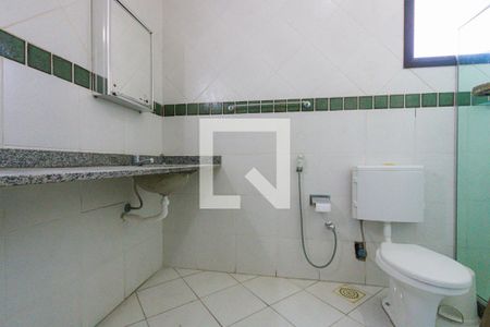 Casa de condomínio à venda com 90m², 3 quartos e 3 vagas Casa de condomínio à venda com 90m², 3 quartos e 3 vagasBanheiro da Suíte
