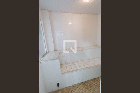 Casa de condomínio à venda com 90m², 3 quartos e 3 vagas Casa de condomínio à venda com 90m², 3 quartos e 3 vagasSauna