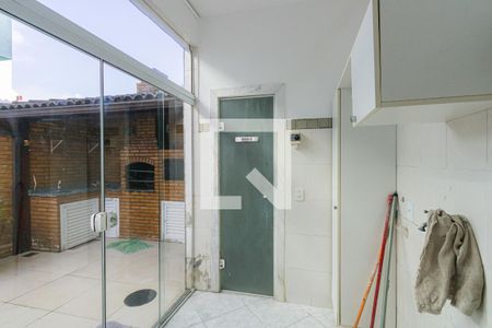 Casa de condomínio à venda com 90m², 3 quartos e 3 vagas Casa de condomínio à venda com 90m², 3 quartos e 3 vagasÁrea de Serviço