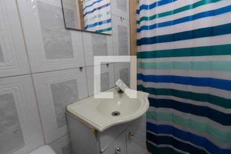 Lavabo de casa à venda com 3 quartos, 180m² em Vila Medeiros, São Paulo