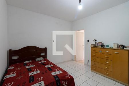 Casa à venda com 180m², 3 quartos e 2 vagas Casa à venda com 180m², 3 quartos e 2 vagasQuarto 2
