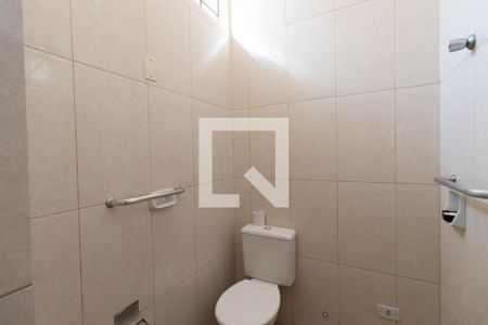 Casa à venda com 180m², 3 quartos e 2 vagas Casa à venda com 180m², 3 quartos e 2 vagasBanheiro 2