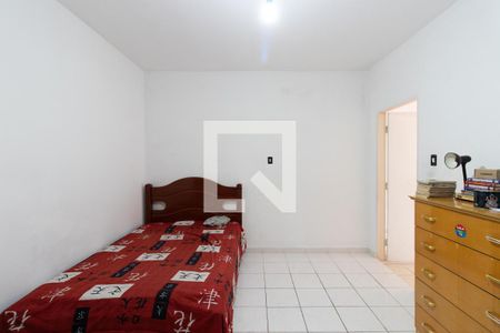 Casa à venda com 180m², 3 quartos e 2 vagas Casa à venda com 180m², 3 quartos e 2 vagasQuarto 2