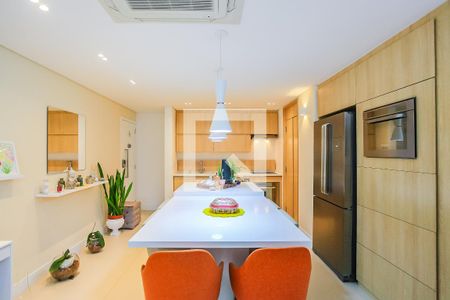 Cozinha de apartamento à venda com 2 quartos, 91m² em Vila Andrade, São Paulo