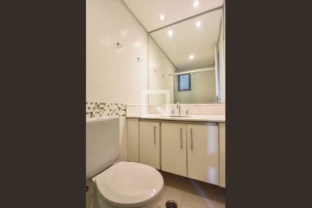 Apartamento para alugar com 180m², 4 quartos e 3 vagasBanheiro Suíte 01