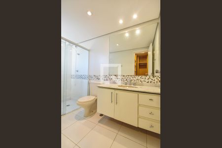 Apartamento para alugar com 180m², 4 quartos e 3 vagasBanheiro Suíte 02