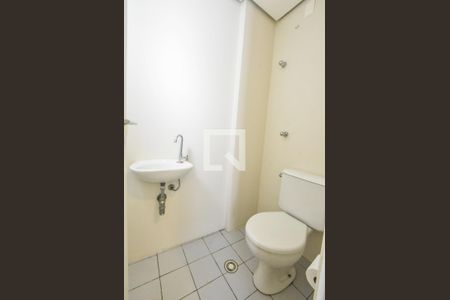 Apartamento para alugar com 180m², 4 quartos e 3 vagasBanheiro de Serviços 