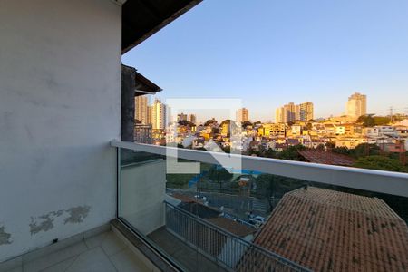 Casa para alugar com 425m², 5 quartos e 4 vagas Casa para alugar com 425m², 5 quartos e 4 vagasSacada Suíte 1 e 2