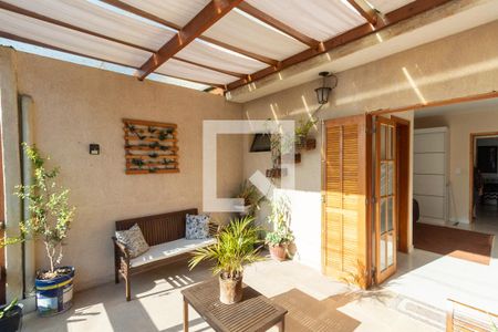 Casa à venda com 63m², 2 quartos e 1 vagaVaranda