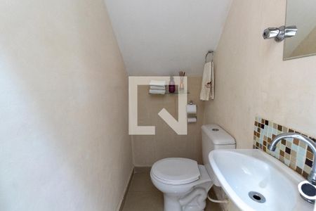 Casa à venda com 63m², 2 quartos e 1 vagaLavabo