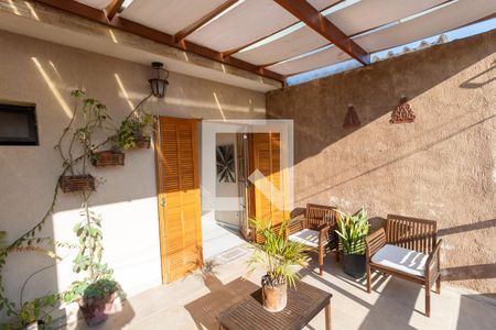 Casa à venda com 63m², 2 quartos e 1 vagaVaranda