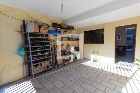 Casa à venda com 63m², 2 quartos e 1 vagaGaragem