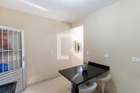 Casa à venda com 63m², 2 quartos e 1 vagaCozinha