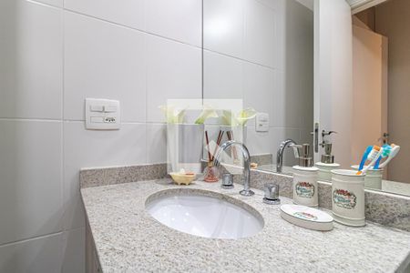 Apartamento à venda com 134m², 3 quartos e 2 vagasBanheiro do Quarto 2