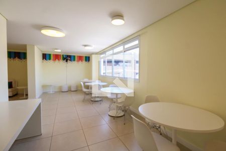 Apartamento à venda com 64m², 2 quartos e 1 vagaÁrea Comum