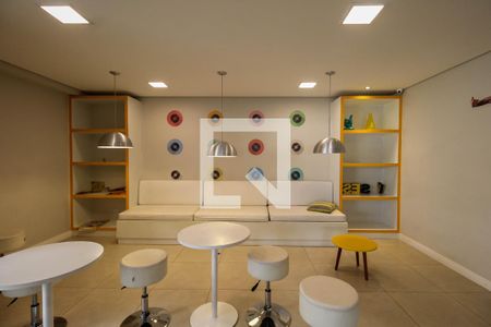 Apartamento à venda com 64m², 2 quartos e 1 vagaÁrea Comum