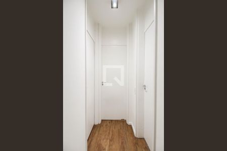 Apartamento à venda com 64m², 2 quartos e 1 vagaCorredor