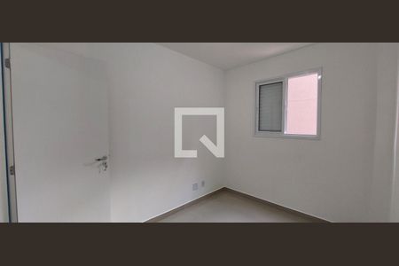 Quarto 2 de apartamento para alugar com 3 quartos, 55m² em Jardim Cristiane, Santo André