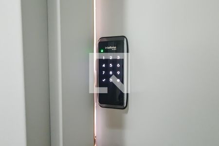 entrada de apartamento para alugar com 2 quartos, 40m² em Cambuci, São Paulo