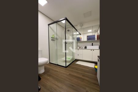 Apartamento à venda com 123m², 3 quartos e 3 vagas Apartamento à venda com 123m², 3 quartos e 3 vagasBanheiro da Suíte