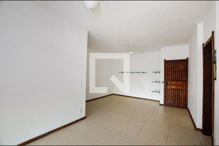 Sala de apartamento para alugar com 2 quartos, 90m² em Icaraí, Niterói