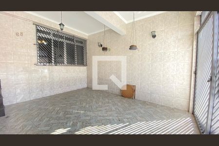 Casa à venda com 198m², 3 quartos e 2 vagasGaragem