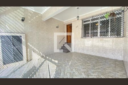 Casa à venda com 198m², 3 quartos e 2 vagasGaragem