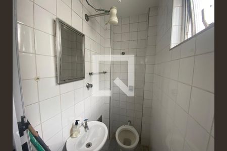 Apartamento para alugar com 83m², 2 quartos e 1 vaga Apartamento para alugar com 83m², 2 quartos e 1 vagaBanheiro 2