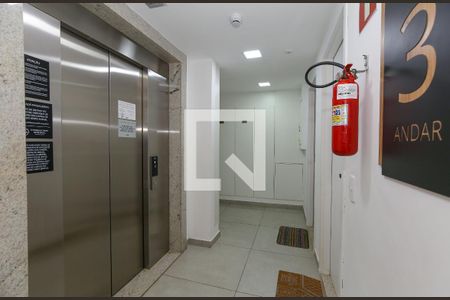 Apartamento para alugar com 93m², 3 quartos e 2 vagasHall