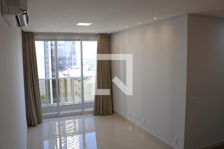 Sala de apartamento para alugar com 2 quartos, 66m² em Alto da Glória, Goiânia