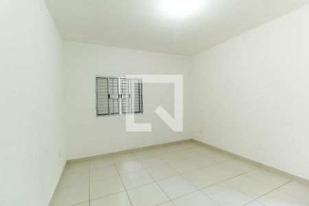 Sala/Quarto de casa para alugar com 1 quarto, 26m² em Vila Invernada, São Paulo