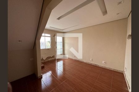 Sala de casa à venda com 2 quartos, 69m² em Ipiranga, Belo Horizonte