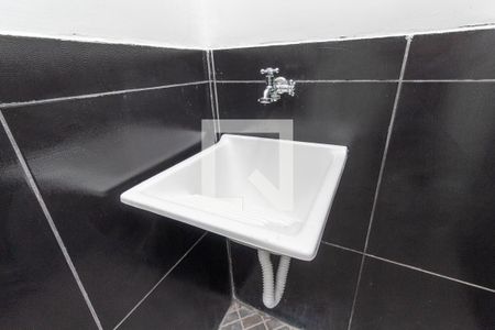 Casa de condomínio para alugar com 50m², 2 quartos e sem vagaLavanderia