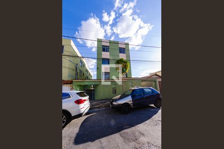 Apartamento para alugar com 82m², 2 quartos e 1 vaga Apartamento para alugar com 82m², 2 quartos e 1 vagaFachada