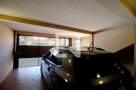 Casa à venda com 219m², 3 quartos e 2 vagasGaragem