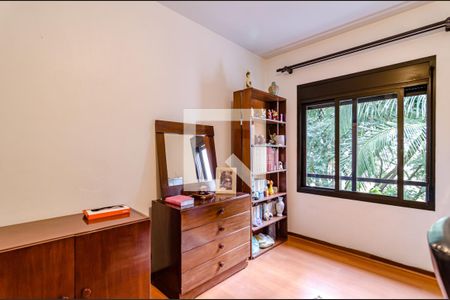 Apartamento à venda com 170m², 3 quartos e 2 vagasQuarto 2