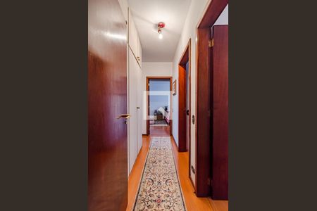 Apartamento à venda com 170m², 3 quartos e 2 vagasCorredor