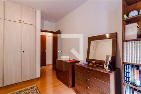 Apartamento à venda com 170m², 3 quartos e 2 vagasQuarto 2